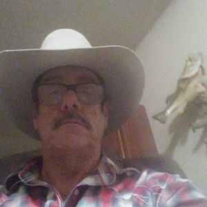 Meet your Posher, Gary